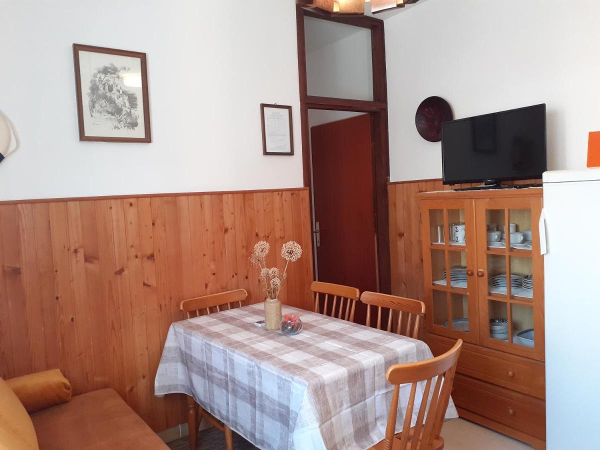 Apartment Simunec Малинска Экстерьер фото
