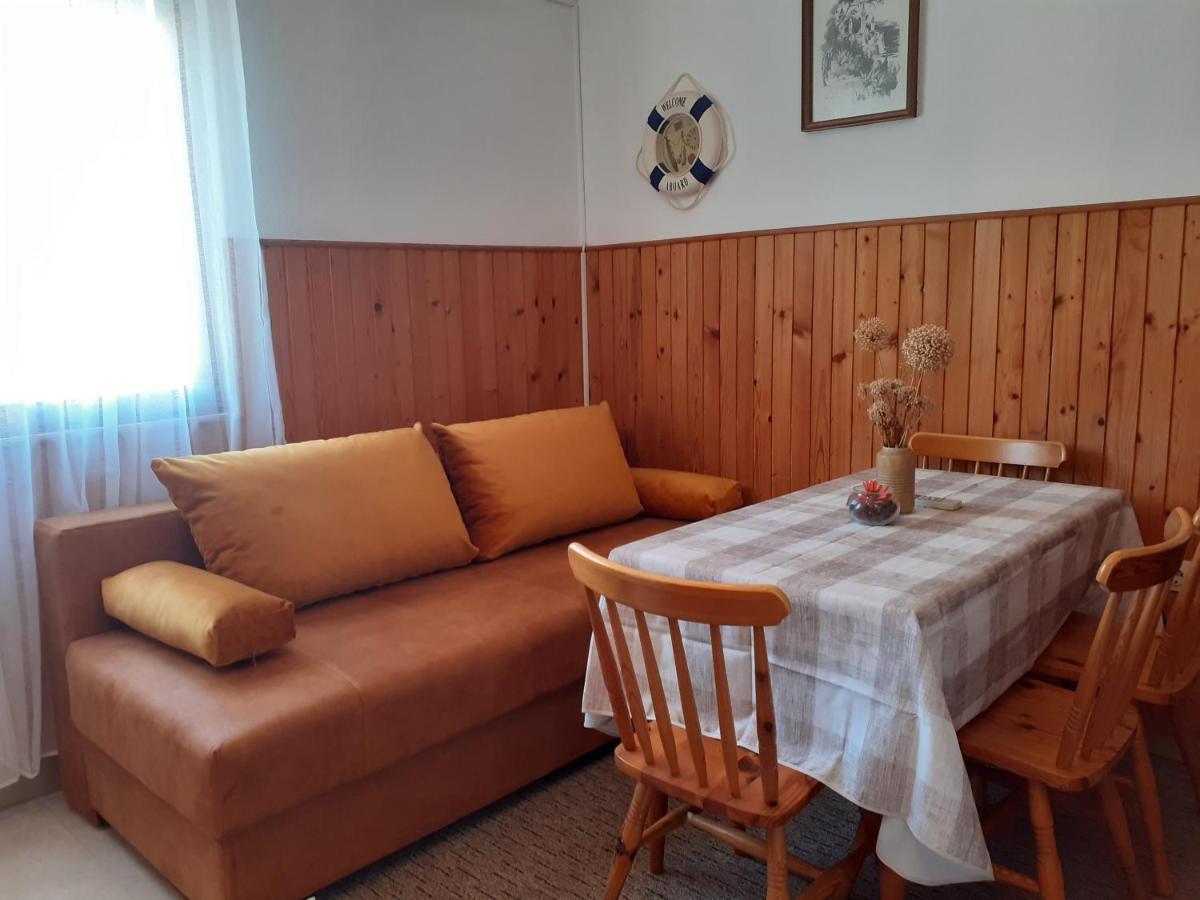 Apartment Simunec Малинска Экстерьер фото