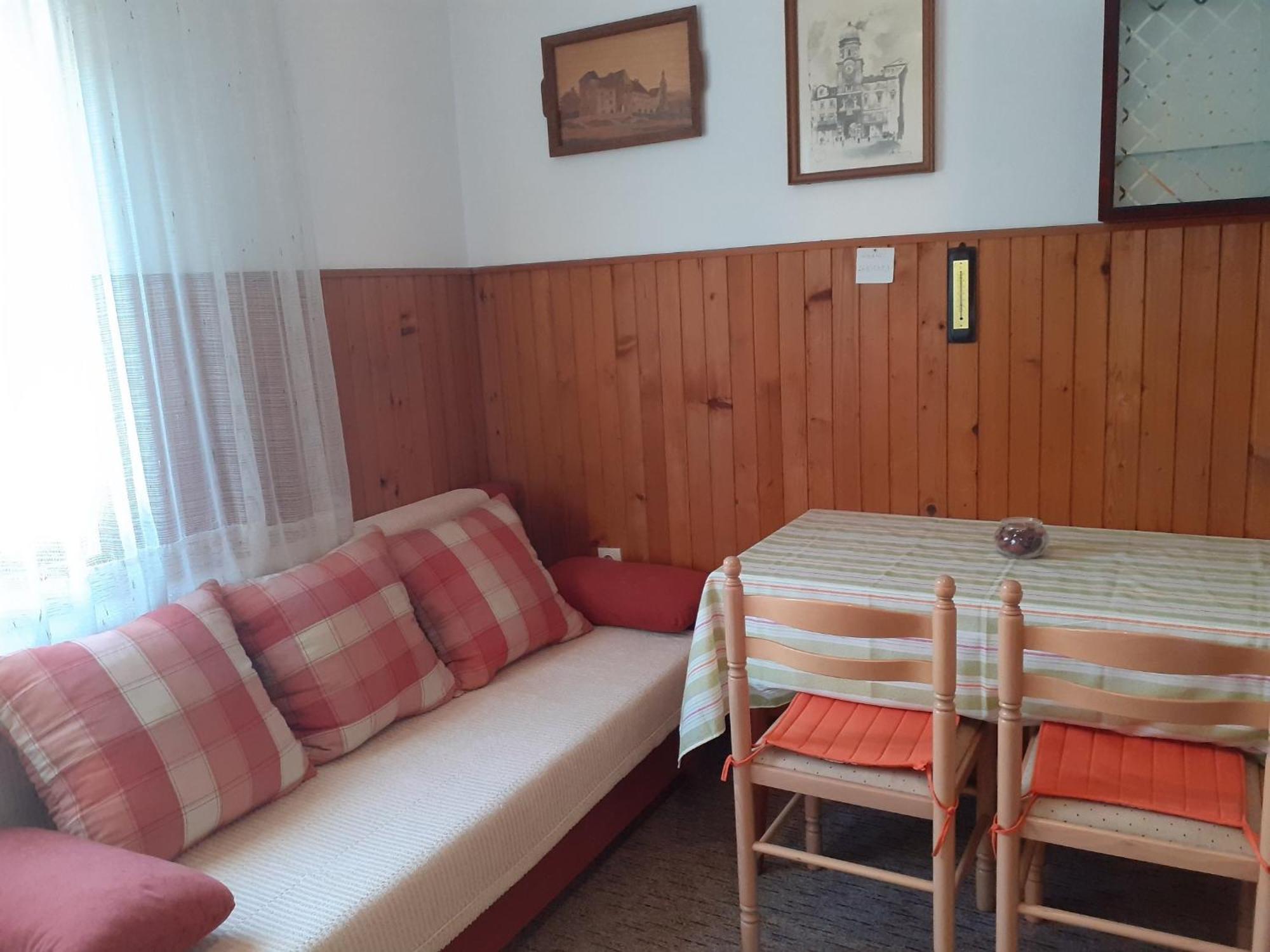 Apartment Simunec Малинска Номер фото